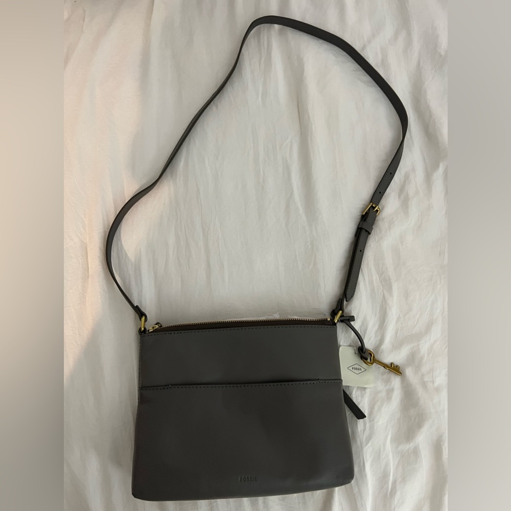Fossil purse